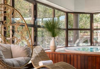 Golf H  tel de Valescure & Spa NUXE has Balcony rooms