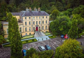 Maryborough Hotel & Spa has Balcony rooms