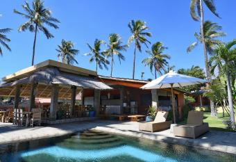 Pebble & Fins Bali Dive Resort has Balcony rooms