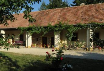 Kopp  ny Lovasudvar has Balcony rooms