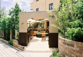 Kiryu Ace Hotel allows 18 year olds to book a room