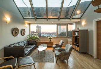 Taxim Suites Residences Istanbul has Smoking rooms