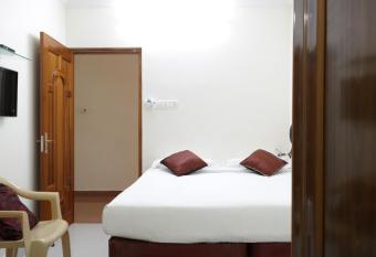 Sakthi Guest House allows 18 year olds to book a room