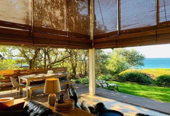 Pavilions House on the Beach has Balcony rooms