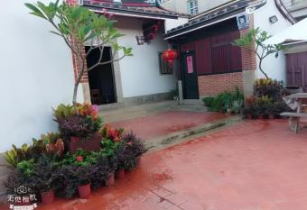 Sunny s Home has Balcony rooms