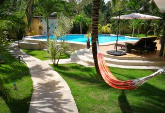 Casa Cataleya Bohol Self-service Apartments allows 18 year olds to book a room