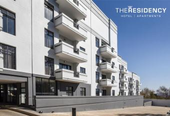 The Residency Jellicoe allows 18 year olds to book a room