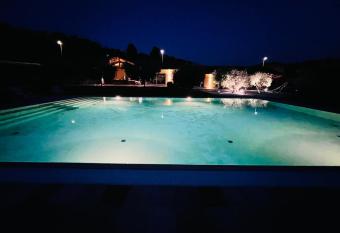 B&B Alciliegio has Balcony rooms