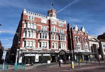 Scarisbrick Hotel allows 18 year olds to book a room