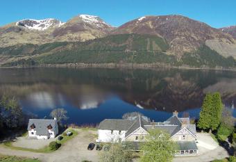Letterfinlay Lodge House has Balcony rooms