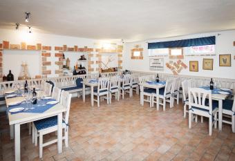 Weingut und G  stehaus Salzl has Balcony rooms