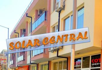 Family Hotel Solar Central has Balcony rooms