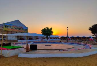 Payal Safari Camp has Balcony rooms