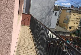 Duku s Apartment allows 18 year olds to book a room