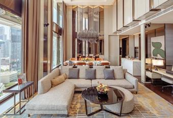 Sofitel Singapore City Centre has rooms with a private hot tub