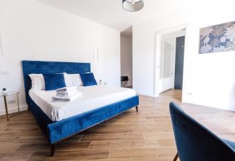 Villa Soraya has Balcony rooms