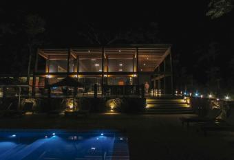 Selvaje Lodge Iguazu allows 18 year olds to book a room