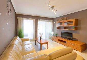 Ocean View Apartment has Balcony rooms