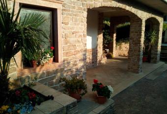 B&B agli Ulivi has Balcony rooms