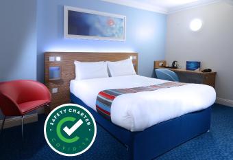 Travelodge Dublin Airport North  Swords  allows 18 year olds to book a room