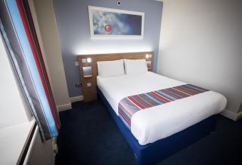 Travelodge Dublin City Rathmines allows 18 year olds to book a room