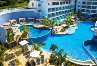 Harbor Club St Lucia, Curio Collection by Hilton allows 18 year olds to book a room