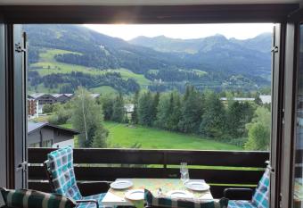 Panoramawohnung Bad Hofgastein has Balcony rooms