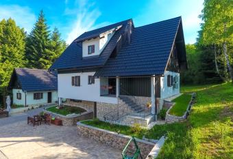 B&B Lady of the Lake has Balcony rooms