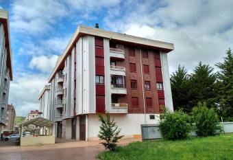 Vivienda Briviesca La Vega has Balcony rooms