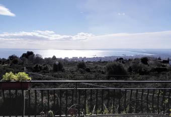 Lucrezia Garden Catania has Balcony rooms