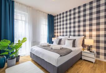 Apartment D  browskiego by The Railway Station Wroclaw allows 18 year olds to book a room