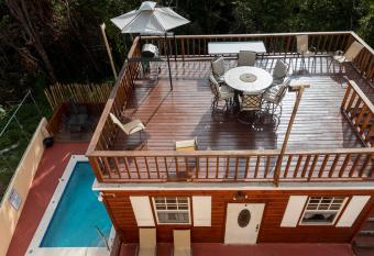 Caribbean Dream Vacation Property CD2 has Balcony rooms