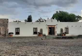 Hacienda El Salitre Hotel & Spa allows 18 year olds to book a room