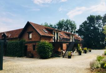 La Niche has Balcony rooms