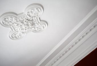 CasaNova Guest House has rooms with a private hot tub