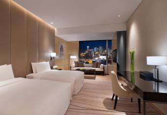 Niccolo Chongqing has rooms with a private hot tub