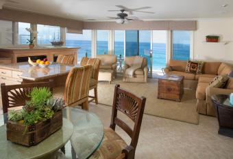 Martinique has Balcony rooms