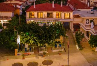 suite apartment   donis has Balcony rooms