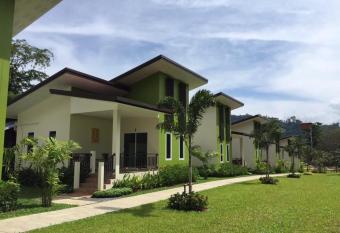 Bai Bai Home has Smoking rooms