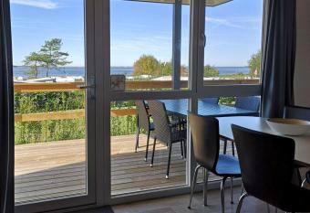 Nibe Camping Rooms and Cottages allows 18 year olds to book a room