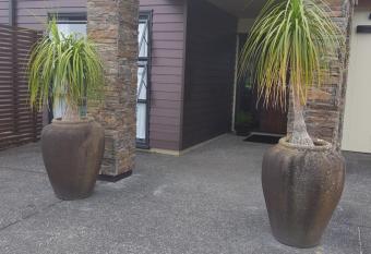 Heta Road B&B allows 18 year olds to book a room