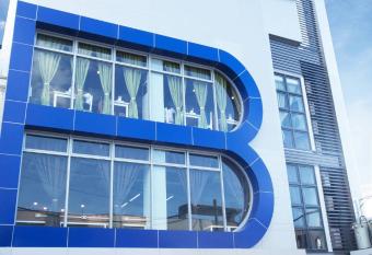 Bed and Bath Serviced Suites allows 18 year olds to book a room