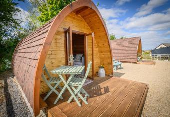 Westport Glamping at Doon Angus Farm allows 18 year olds to book a room