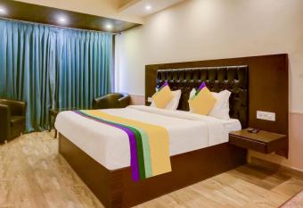 Itsy By Treebo - Himshri allows 18 year olds to book a room