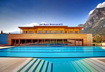 Garda Sporting Club Hotel has Balcony rooms