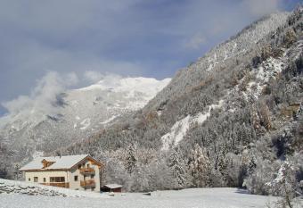 Ski and bike - holiday home Verbier Valley has Balcony rooms