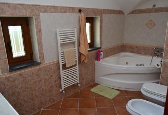 Le Cicale allows 18 year olds to book a room