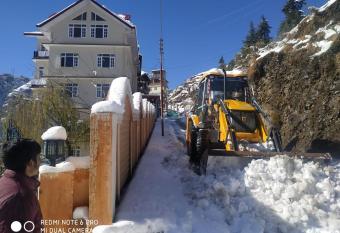 Sai Cottage Shimla has Smoking/Balcony rooms