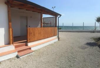 Camping Lido di Salerno has Balcony rooms