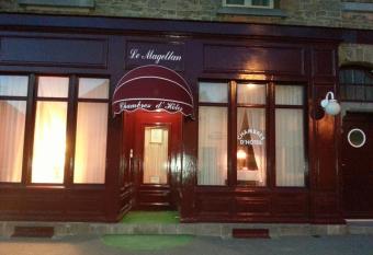 Le Magellan-Plage allows 18 year olds to book a room